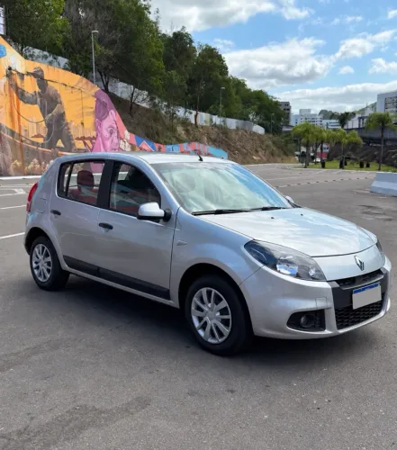 Renault Sandero Expression Hi-flex 1.6 8V 5P 2012
