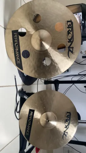DESAPEGANDO DE ALGUNS INSTRUMENTOS MUSICAIS