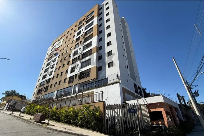 APARTAMENTO À VENDA - 2 DORM - 1 VAGA COBERTA - EDIFÍCIO SORRENTO - ARUJÁ - SP
