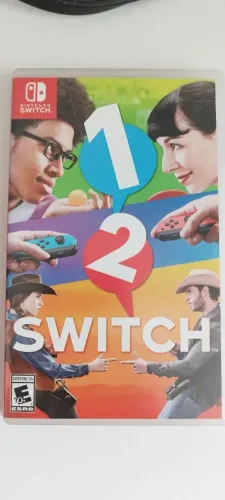 2 jogos seminovos pra Nintendo Switch