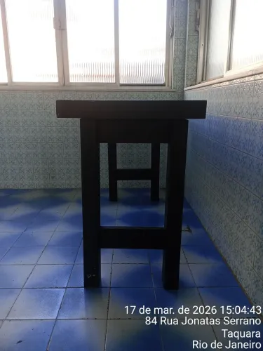 Mesa madeira maciça