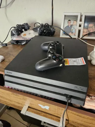 PlayStation 4Pro 1 tera