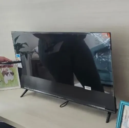 TV 40 POLEGADAS tlc smart
