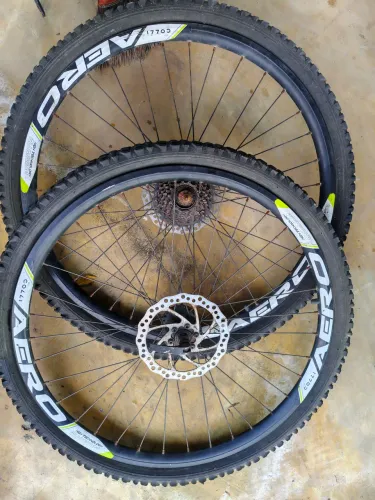 Par de rodas aro 26" 