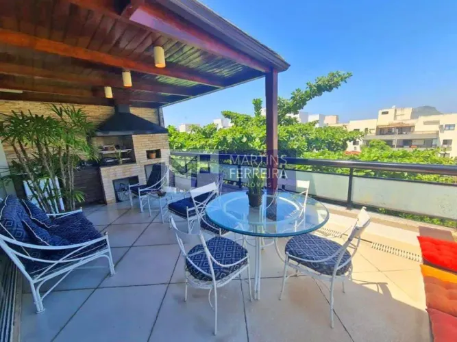 Cobertura a venda no Recreio dos Bandeirantes, 3 Quartos sendo 2 Suítes, 3 Vagas, 191M².