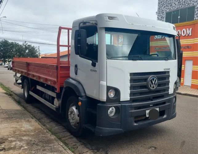 Vw. 13 190. Constelion no chassi. Ano 2012. 230 mil km.