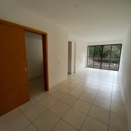 Locação em Itaipava - Petrópolis/RJ.