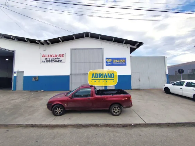 Galpão para alugar, 150 m² por R$ 9.267,61/mês - Serraria - São José/SC
