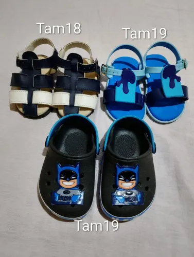Sapatinho de bebe todos por 50,00