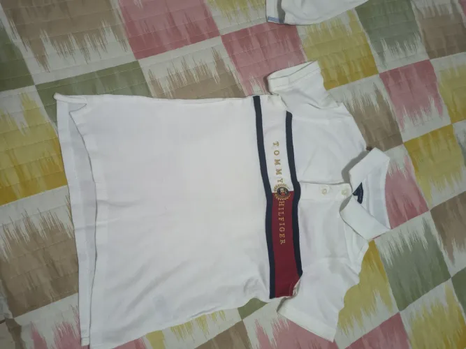 Camisa Tommy infantil masculino tamanho 8 -10