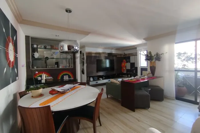 Apartamento de 2 quartos em Tambaú á venda
