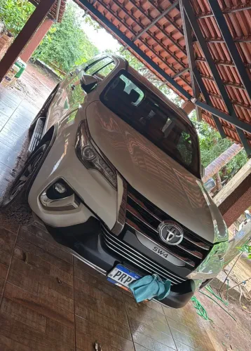 Toyota Hilux SW4 SRX 4X4 2.8 TDI 16V Dies. Aut. 2019
