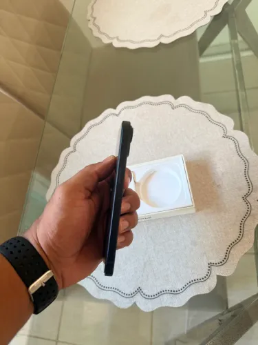 iPhone 15 128gb em perfeito estado! Só 2.950,00