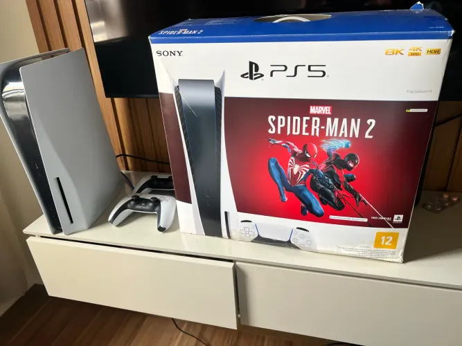 PS5 mídia física sem detalhes 