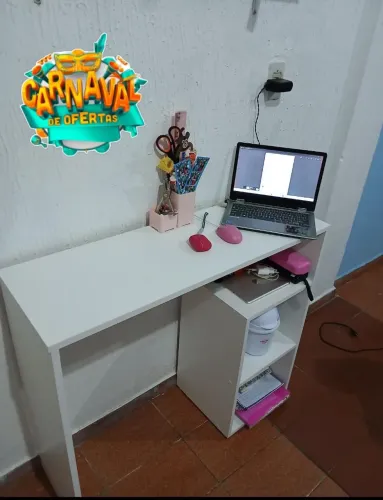 Escrivaninha na Promoção a partir de 190