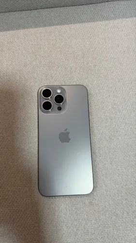Iphone 15 pro Max de 256 GB