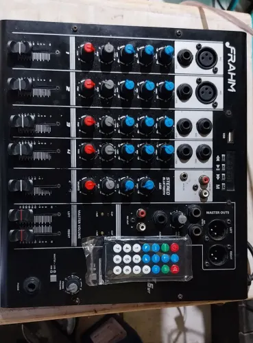 Mesa de som FRAHM Mxf 6 bt