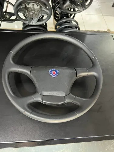 Volante Scania