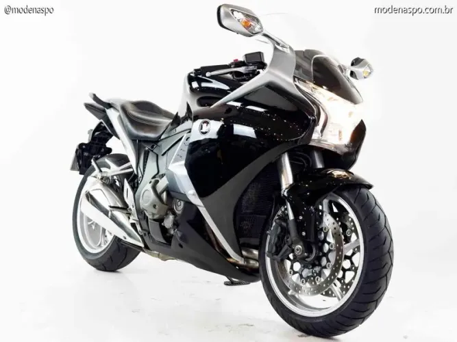 HONDA VFR 1200F 2011
