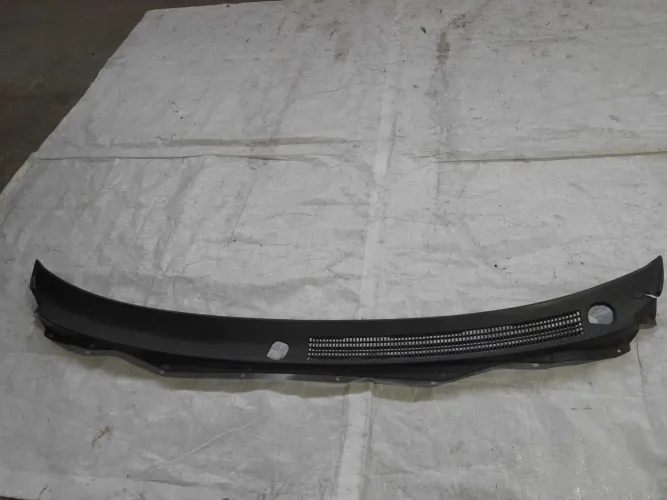 Churrasqueira Pajero Sport 1 98 A 03 Mr221996 Detalhe Preto