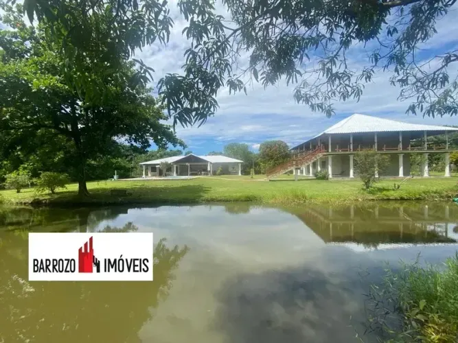 SÍTIO ALTO PADRÃO A VENDA com 7.000 m² em área nobre.