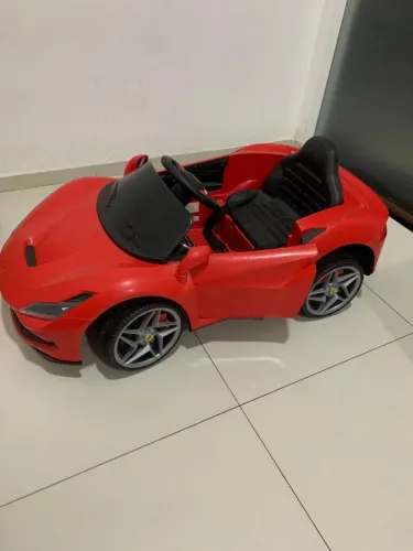 Carro elétrico com controle