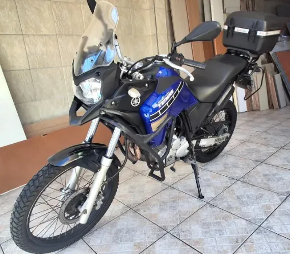 Vendo Yamaha Tenere 250 Ano 2014 com acessórios