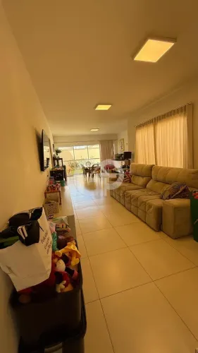 Casa de 3 quartos(com sótão)à venda no Condomínio Ayat 1  Uberaba
