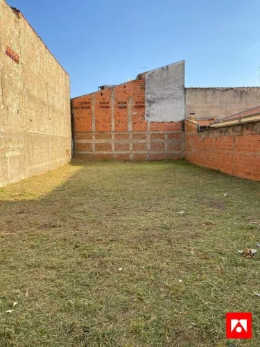 Terreno com 250 m² à venda no Residencial Furlan em Santa Bárbara d'Oeste