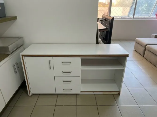Balcão Aparador Multiuso MDF com Porta, 4 Gavetas e Nichos