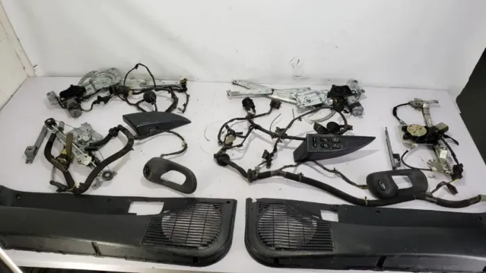 Kit vidro elétrico original GM Corsa 4ptas 96 a 02 hatch sedan wagon