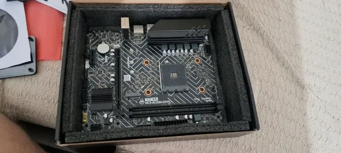 Placa mãe gamer(a520m mancer dxv4)