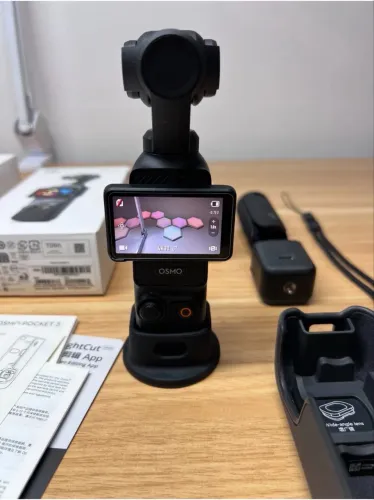 DJI Osmo Pocket 3 Combo semi nova
