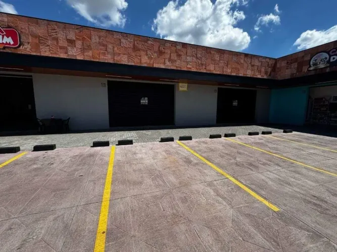 Loja para alugar, 104 m² por R$ 3.800,00/mês - Boa Vista - Uberaba/MG