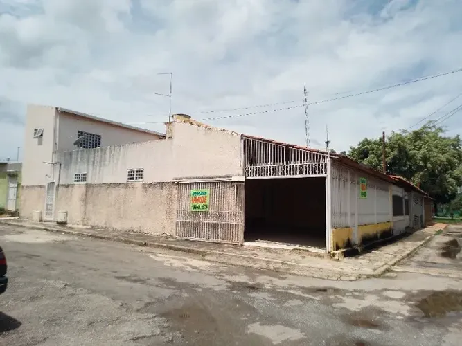 Casa na Laje com 2 Moradias Setor Norte