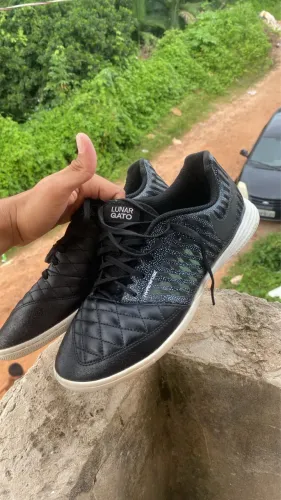 Tênis de futsal Nike lunar gato