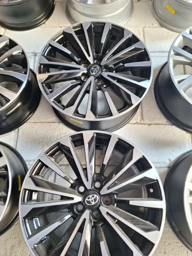 Rodas aro 17 Corolla novas dá KR só 3.150