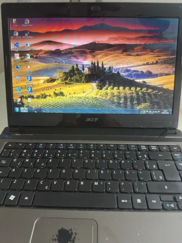 Notebook Acer Aspire 4743 USADO| Windows 7 | 4GB RAM | Leitor CD/DVD