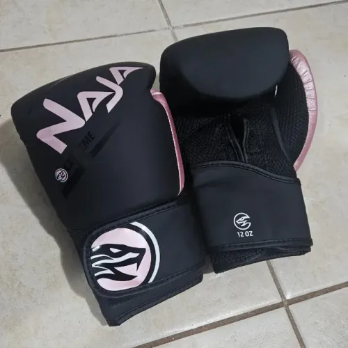 Luva de Boxe/Muay Thai Naja Extreme + Bandagem