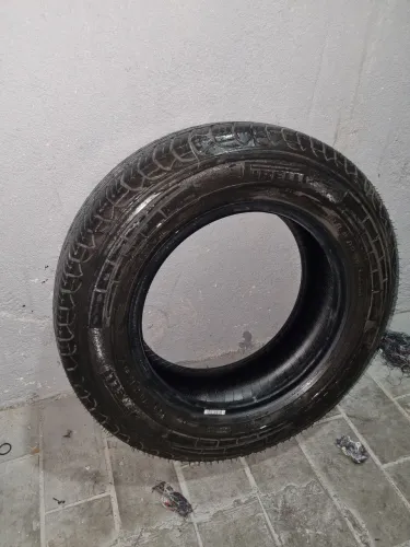 Pneu Pirelli 175/70 14 Novo