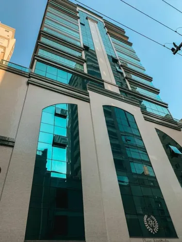 ALUGUEL ANUAL 3 SUITES EM ITAPEMA MEIA PRAIA