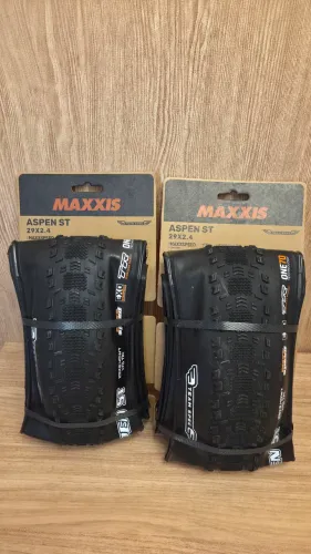 Par Pneus Maxxis Aspen ST 2.4 170TPI