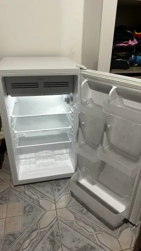 Frigobar Electrolux branco