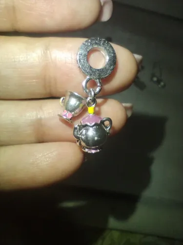 Enfeite pulseira Pandora, Vivara e outras marcas