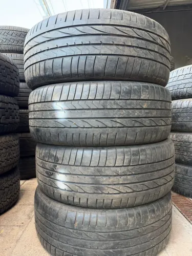 Pneus 255/50/20 marca Bridgestone