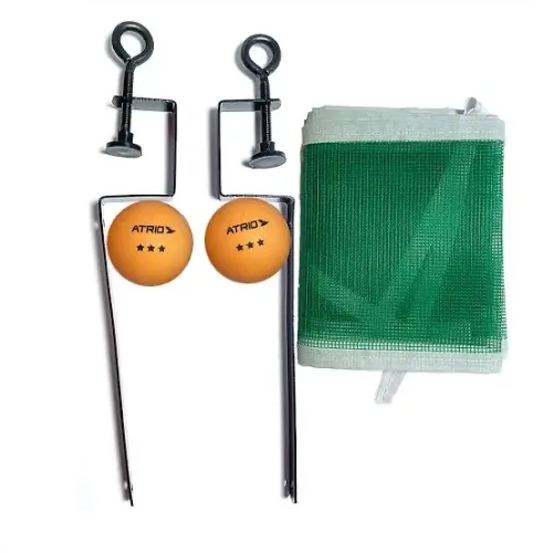 Luvas de boxe, raquetes de frescobol e rede ping pong