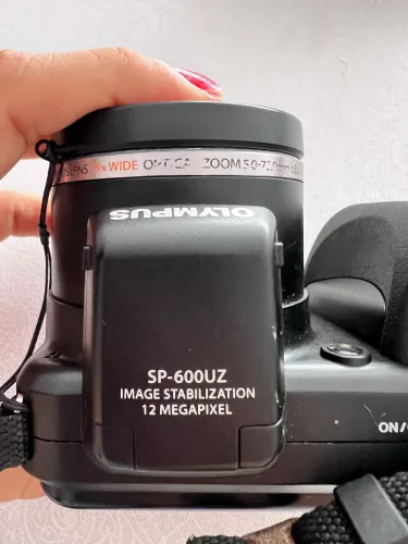 Vende-se Câmera Olympus SP 600Uz