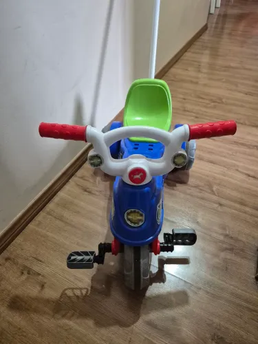 Motoca Calesita Tatetico