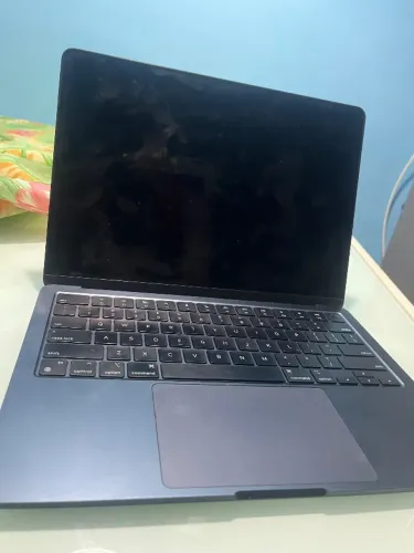 Macbook M2 8gb/Ram 256gb/SSD 13,6 polegadas