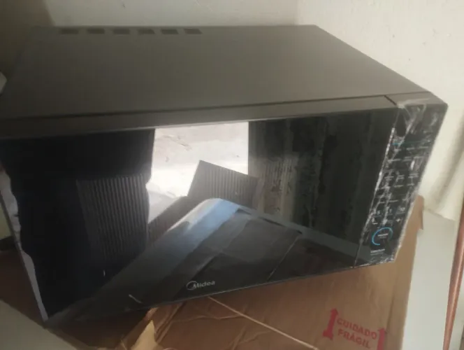Vendo um microondas novo por 550 reais